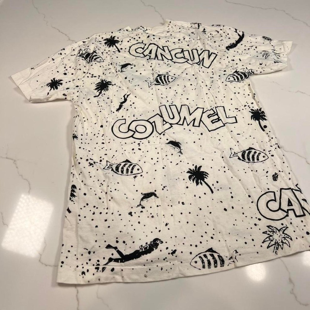 80s Tropical Touch T-Shirt Mens White Cancun Cozumel Mexico All Over Print Large